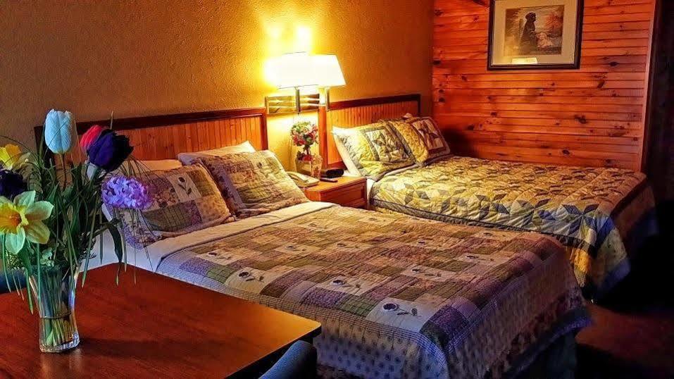 Green River Lodge Saluda 외부 사진